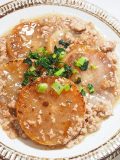 大根ステーキ豚そぼろ餡かけ-レシピのメイン写真