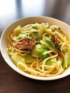 節約ランチ☆レタスとさんま缶の和風パスタ-レシピのメイン写真