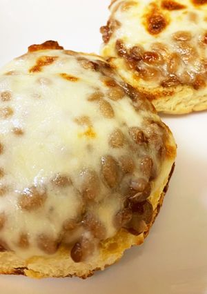 満足☆納得☆メープル納豆チーズトースト-レシピのメイン写真