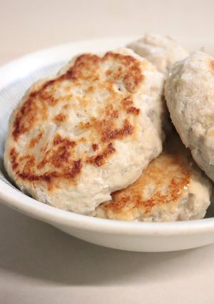 弱めの中火でじっくり★鶏ミンチ蓮根バーグ-レシピのメイン写真