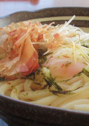 釜玉わさびバターだし醤油うどん-レシピのメイン写真