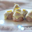 揚げ里芋のスパイシーとろとろチーズのせ