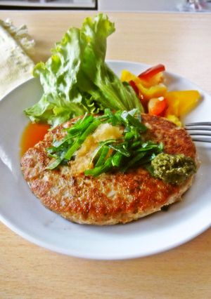 もちもちシャキシャキ蓮根のハンバーグ-レシピのメイン写真