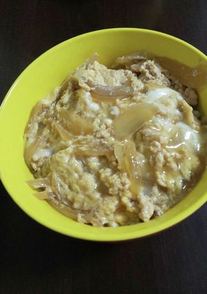 鶏挽き肉で親子丼◇パルスイート使用-レシピのメイン写真