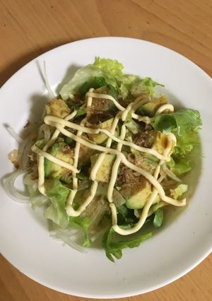アボカドとレタスのサラダ-レシピのメイン写真