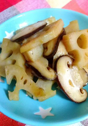 レンコンとしいたけのカレーしょう油炒め-レシピのメイン写真
