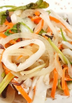 柔らかヤリイカと野菜のさっぱりマリネ-レシピのメイン写真