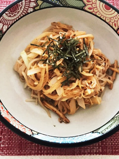 白滝えのき玉ねぎ明太子ソースパスタ-レシピのメイン写真