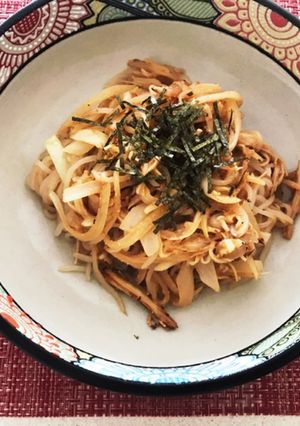 白滝えのき玉ねぎ明太子ソースパスタ-レシピのメイン写真