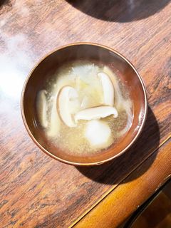 里芋と椎茸の味噌汁。-レシピのメイン写真