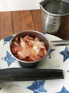 簡単時短だし☆昆布&削り節の合わせだし♪-レシピのメイン写真