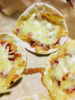 餃子の皮で簡単おやつピザ-レシピのメイン写真