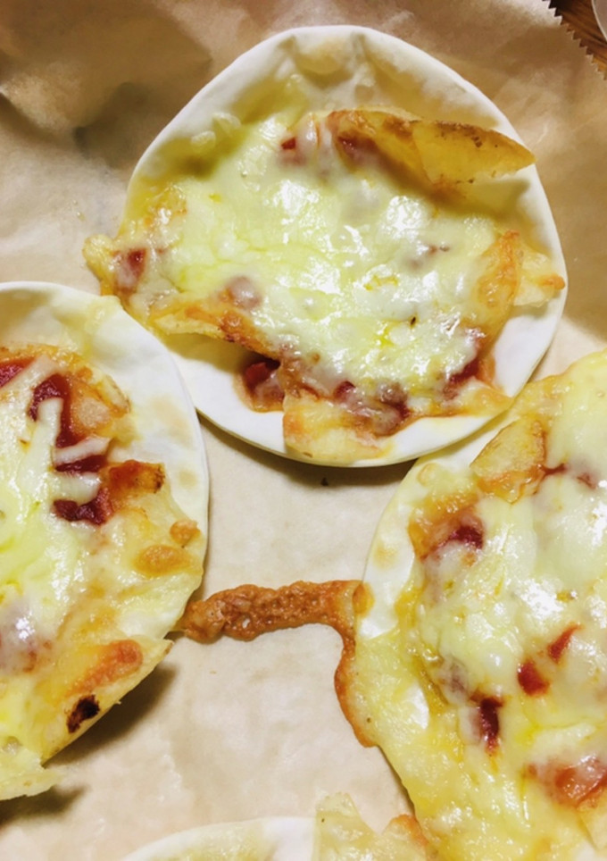 餃子の皮で簡単おやつピザ-レシピのメイン写真