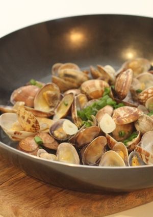 あさりのにんにく酒蒸し-レシピのメイン写真