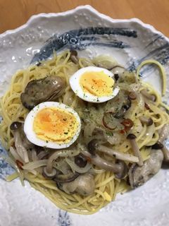 牡蠣のオイル漬けでスパゲティ☆.。.:*-レシピのメイン写真