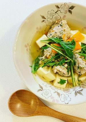 【身体を温める】生姜で元気！鶏団子スープ-レシピのメイン写真