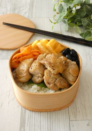 タイム香るピリ辛チキンソテー-レシピのメイン写真