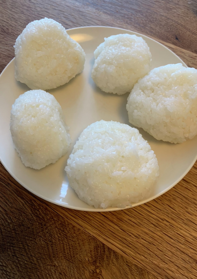 簡単 鍋で炊いた米の塩むすび　土井善晴-レシピのメイン写真
