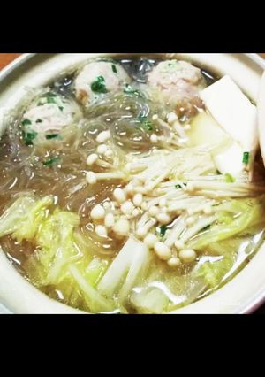 鶏つくね入り小鍋です。-レシピのメイン写真