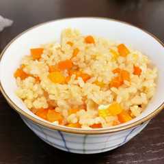 รูปของ 油揚げとにんじんの炊き込みご飯