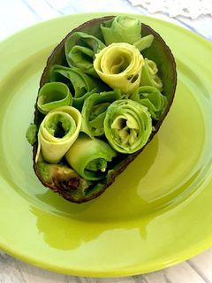 アボカドの薔薇-レシピのメイン写真