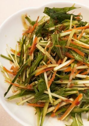 クセになる*水菜とかつお節のサラダ-レシピのメイン写真