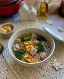 小間切れ肉でなんちゃって肉団子白菜スープ