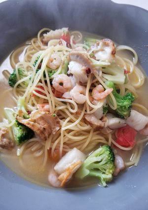 海鮮ペペロンチーノ風スープパスタ-レシピのメイン写真
