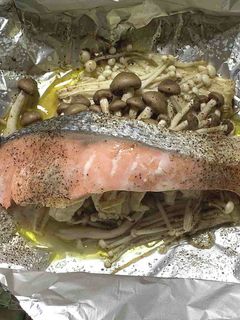 鮭ときのこのホイル焼き-レシピのメイン写真