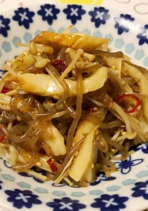 糸こんにゃくとえのきと竹輪のきんぴら-レシピのメイン写真