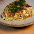 ごぼうとキャベツたっぷりのお好み焼き