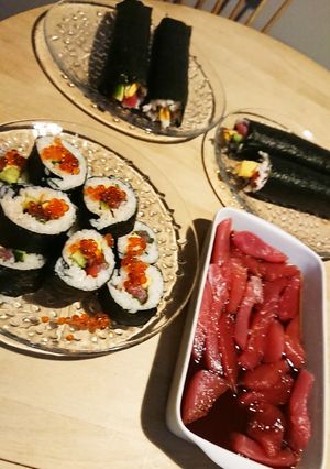 子供と恵方巻き★大好きイクラ&マグロ漬け-レシピのメイン写真