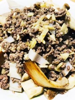 エリンギとレンコンの牛ひき肉炒め-レシピのメイン写真
