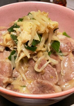 塩豚ともやしのもりもり丼-レシピのメイン写真