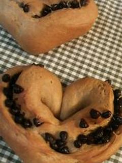 ハート型カフェオレチョコチップパン-レシピのメイン写真