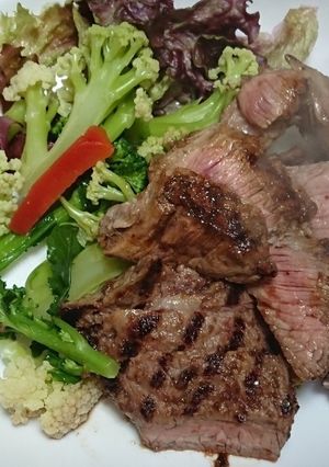 柔らか牛肩ロースのステーキ-レシピのメイン写真