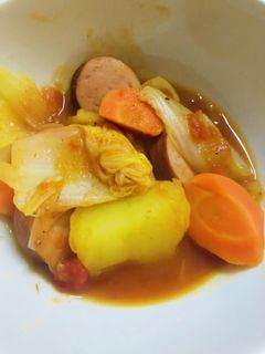 鍋に入れるだけ!簡単な白菜トマトポトフ-レシピのメイン写真