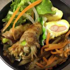 รูปของ 豚肉のネギとエノキ巻き
