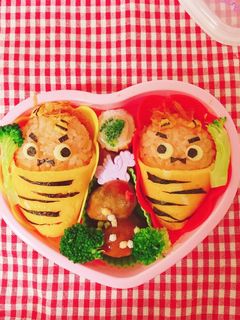 節分赤鬼クレープ弁当 デコ弁 キャラ弁-レシピのメイン写真