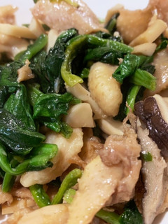 簡単あと1品!鶏皮エリンギほうれん草-レシピのメイン写真