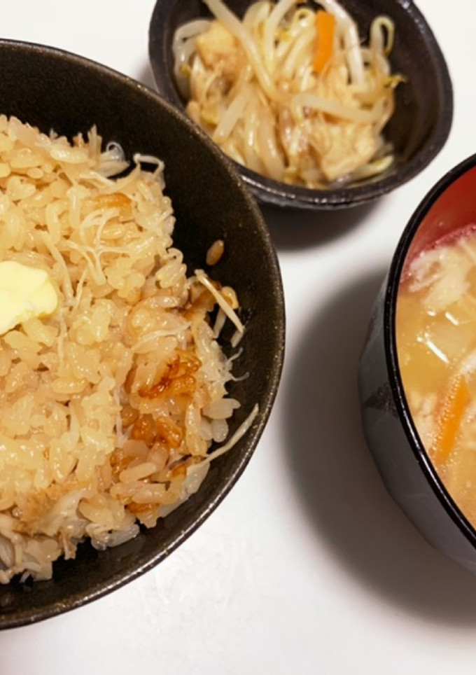 超簡単！ホタテとえのきの炊き込みご飯-レシピのメイン写真