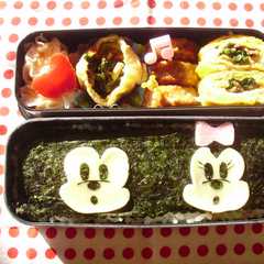 รูปของ ミッキー＆ミニーキャラ弁
