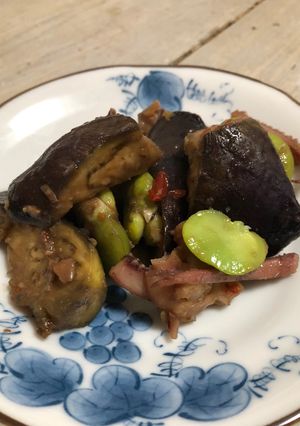 イカと茄子そら豆の豆板醤炒め-レシピのメイン写真