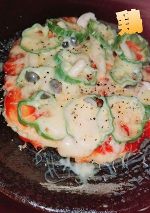 ボリューム満点!鶏ピザ-レシピのメイン写真