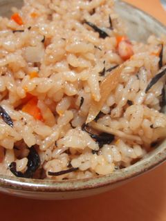 イカ飯で残った煮汁で炊き込みご飯☆-レシピのメイン写真