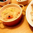 鳥もも肉のハーブが効いたホワイトシチュー