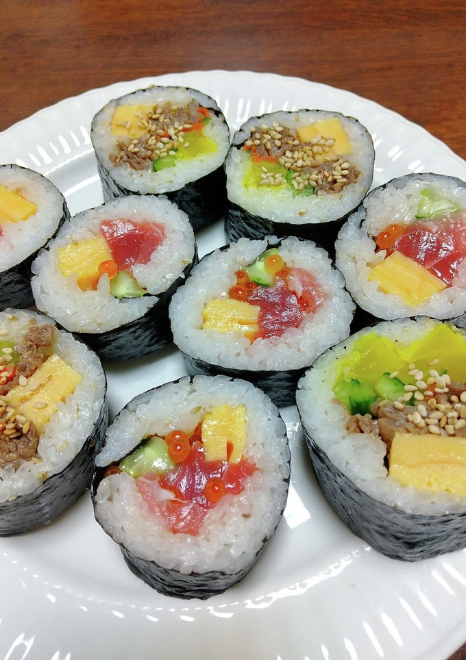 恵方巻き(海鮮、中華風に牛肉を)-レシピのメイン写真