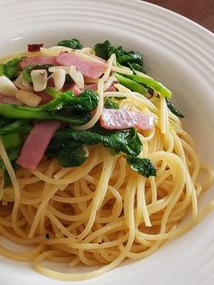 菜の花とベーコンのペペロンチーノ-レシピのメイン写真