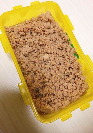 すごく簡単な鶏そぼろ-レシピのメイン写真