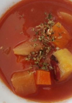 トマト缶で煮込むだけ!簡単ミネストローネ-レシピのメイン写真